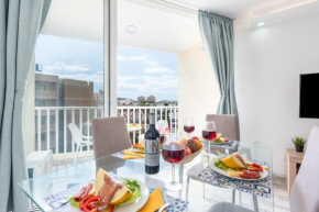 NEW apartment in las Americas with balcony